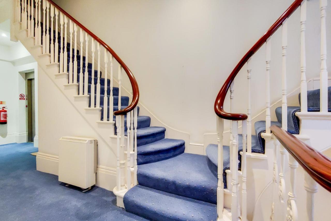 Cg1 - 2 Bedroom Apt, Kensington Garden Square View Appartamento *